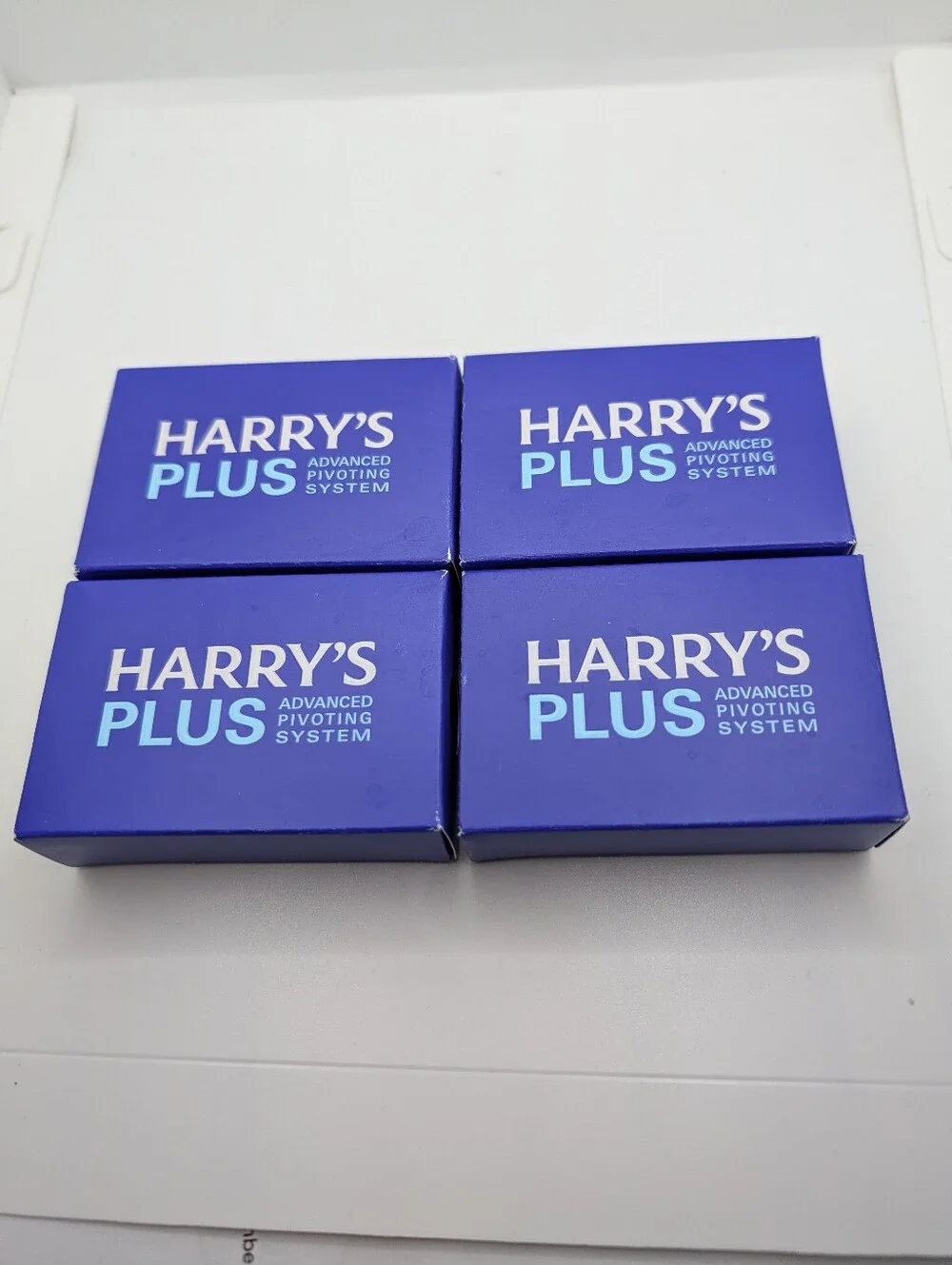New in Box Harry's Plus 5-blade Disposable Shaving Cartridges - 4 Packs Of 4